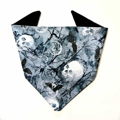 Gothic Skull & Bats neckerchief - 100% Cotton Fabric