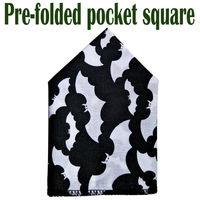 Great Halloween design, white bats on black fabric on our pre-folded pocket square which is  25cm x 25cm, pre-folded so just pop it straight in your pocket. Handmade from 100% Cotton
