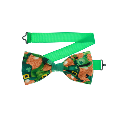 Great design with leprechauns with orange beards & green hats & shamrocks on our pre-tied bow tie.  The bow tie is on a sliding ribbon to place and attach easily. Handmade from 100% Cotton
