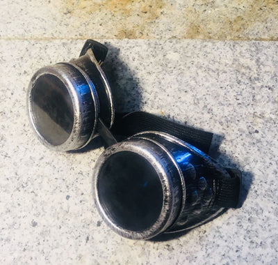 Steampunk Top Hats & Goggles