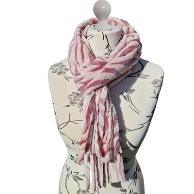 Snow Tiger Fleece Scarves - Pink