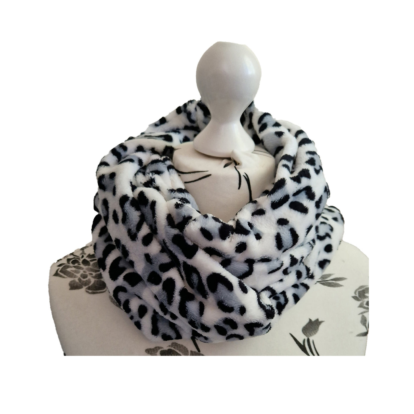 Faux Fur, Velboa & Fleece Warm Winter Snoods - 16 designs to choose from