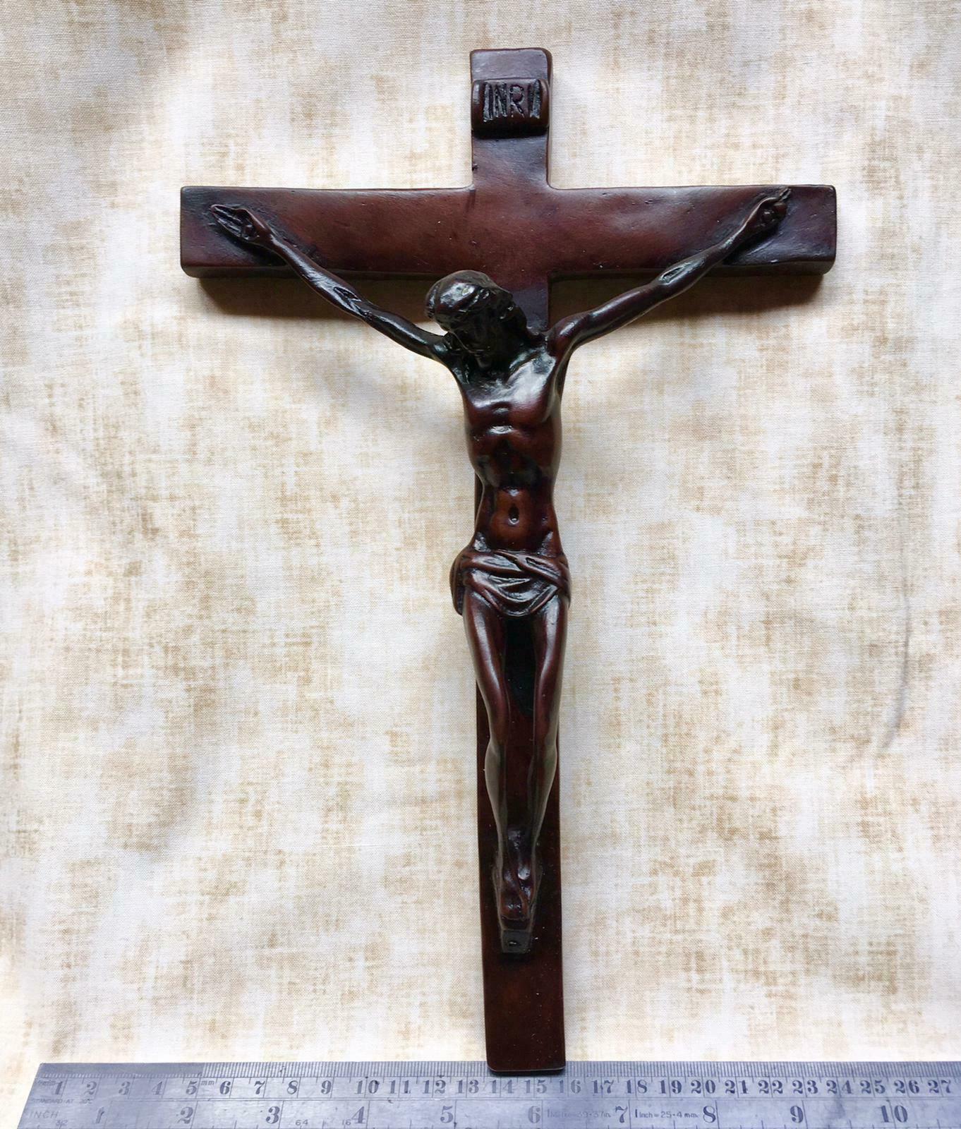 Resin crucifix Wall Hanging Cross Jesus Christian Corpus Christi Religious