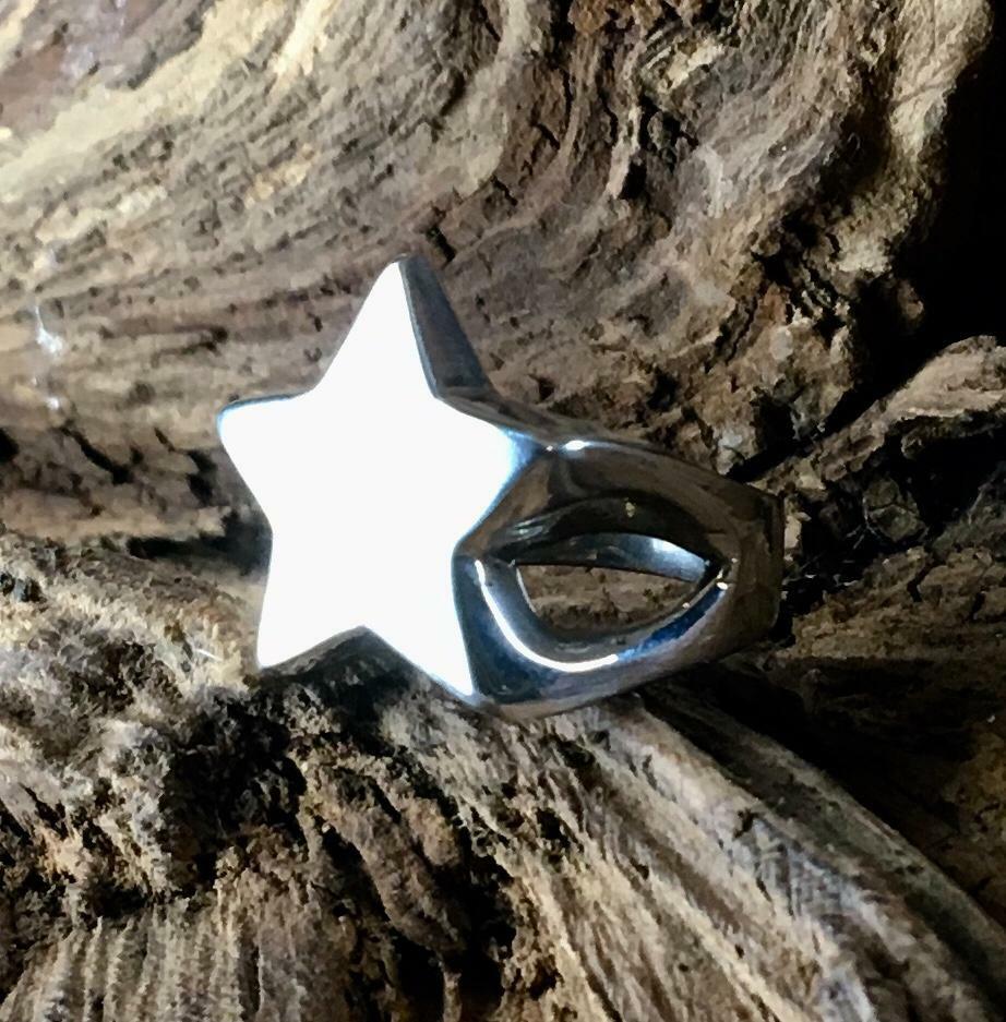 Silver Star pentagram Ring 925 Metal Biker Gothic Celtic Pagan Sizes M - X