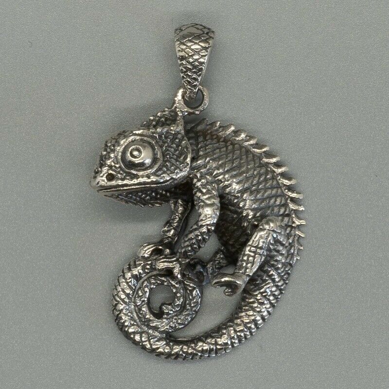 Gecko Lizard Reptile 925 silver pendant charm disney tangled chameleon pascal