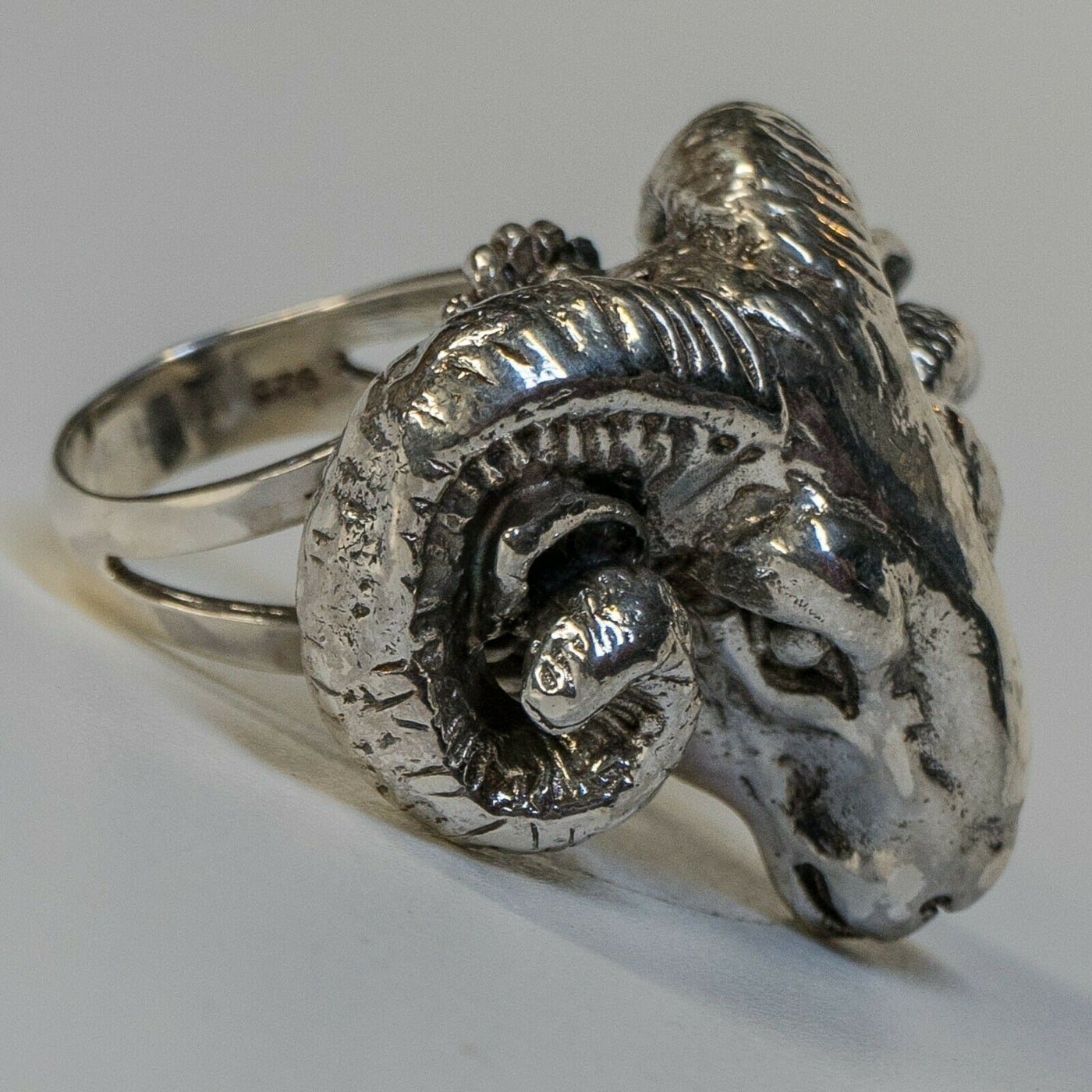 Ram Head Skull Ring .925 silver Zodiac Aries Goat Biker Gothic
