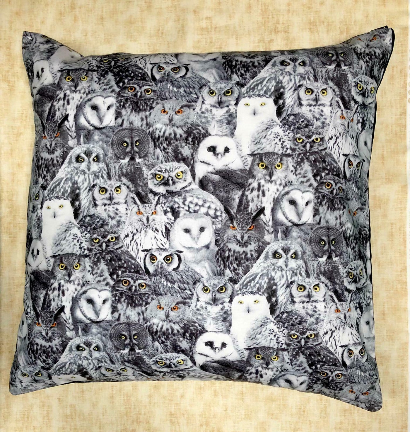 Owl Cushion Cover Decorative Trendy Case fits 18" x 18" Hedwig Barn Tawny Snowy