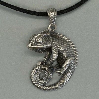 Gecko Lizard Reptile 925 silver pendant charm disney tangled chameleon pascal
