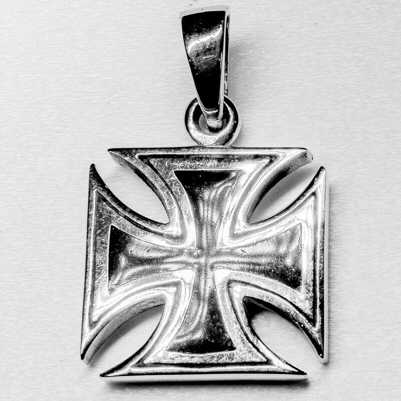 Iron Cross 925 Silver Pendant