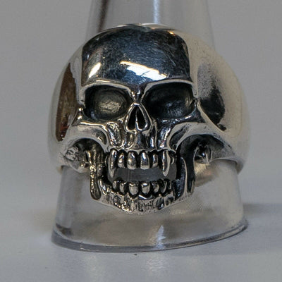 Vampire Skull Ring .925  silver Biker Heavy Metal Gothic Demon Devil