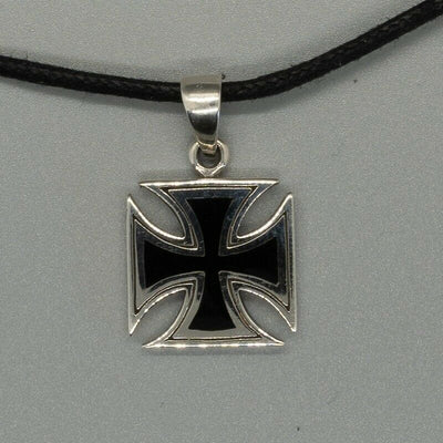Iron Cross silver Pendant biker gothic celtic Schwartz Knights Templar maltese