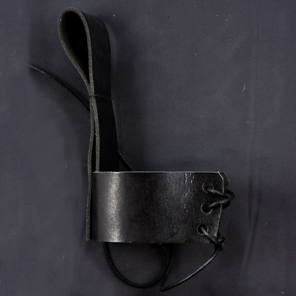 Thin Black Leather Holster with a Buffalo Drinking Horn