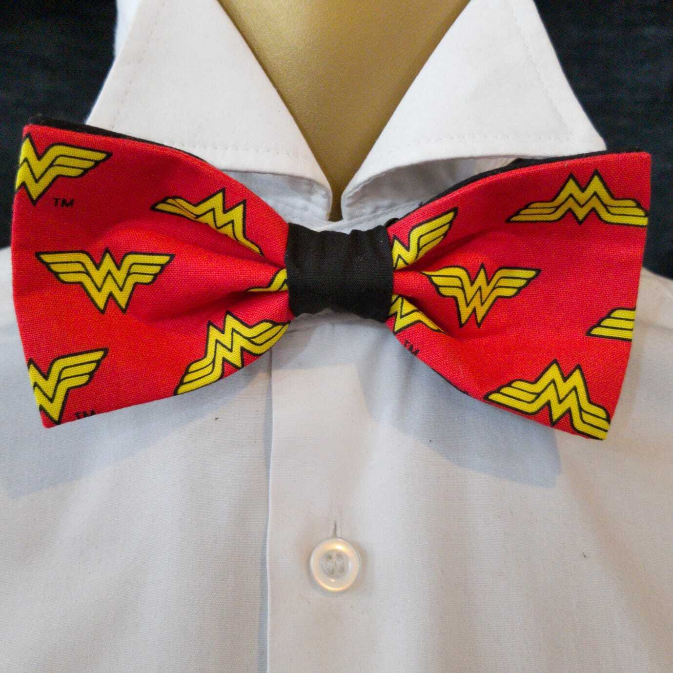Wonder Woman DC Comics Superhero Bow Tie Hair Clip Bow Prom Bowtie Dickie